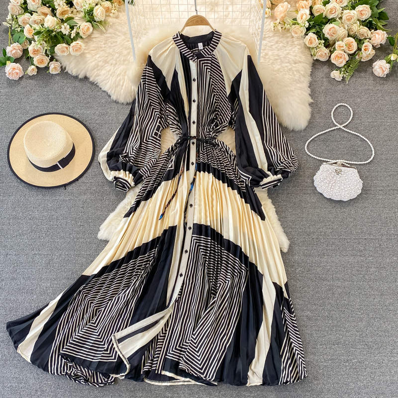 Trinny Pleated Dress