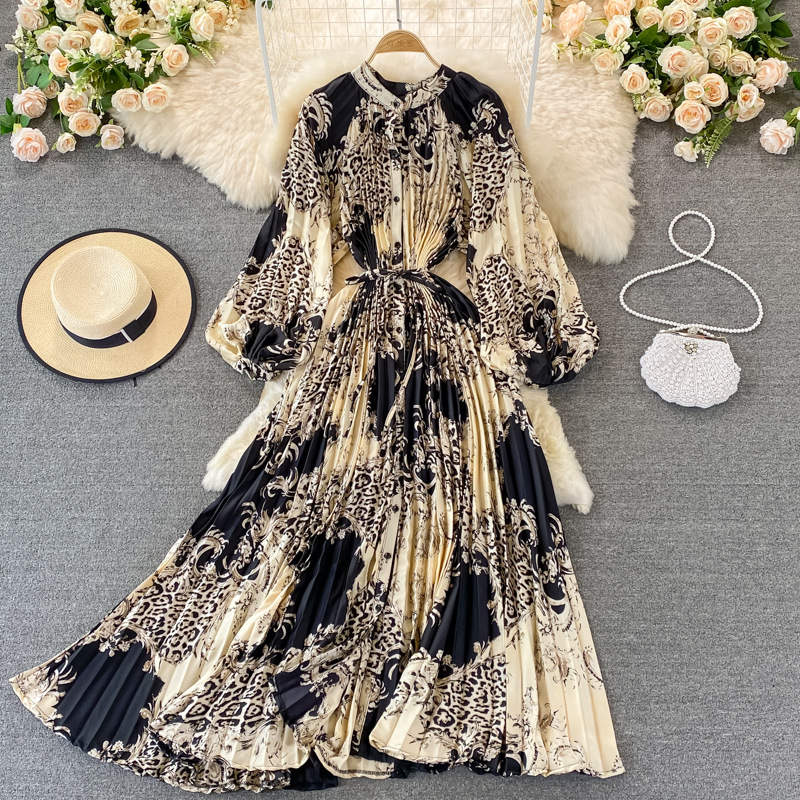 Trinny Pleated Dress
